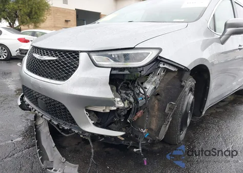 2021 Chrysler Pacifica Touring L z USA, uszkodzony, nr VIN 2C4RC1BG7MR527348